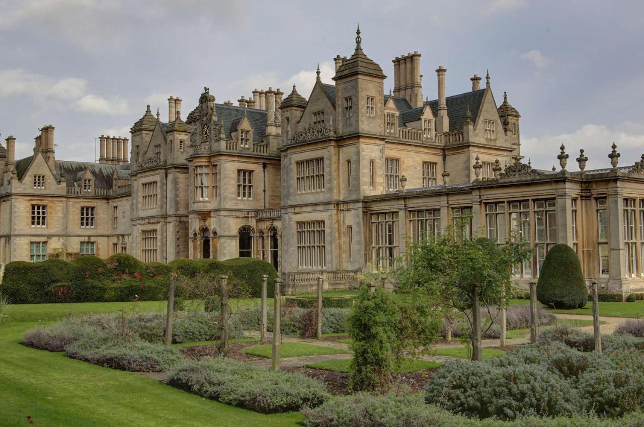 Stoke Rochford Hall Grantham Exteriör bild